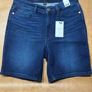 Judy Blue Indigo Denim Bermuda Shorts. V cut front. New. Never worn.